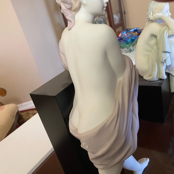 RETIRED 2008 ‘INNER BEAUTY ’ Lladro item#01016889 - Picture 8 of 16